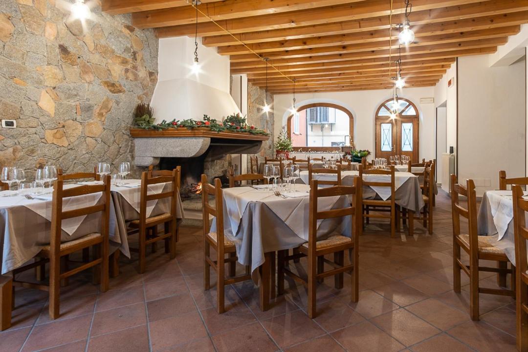 Locanda Sighimi Lanusei Exteriör bild
